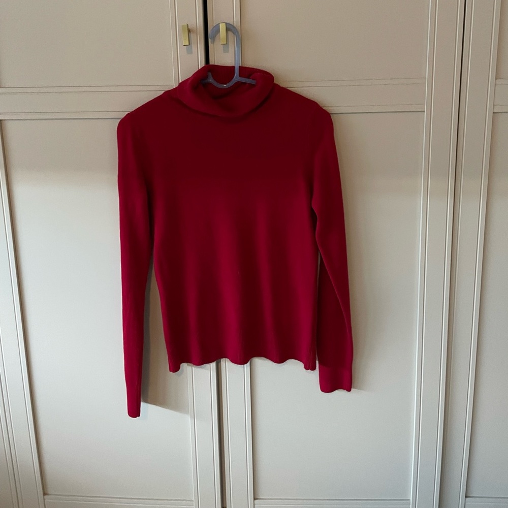 Red Croft & Barrow Turtleneck - S